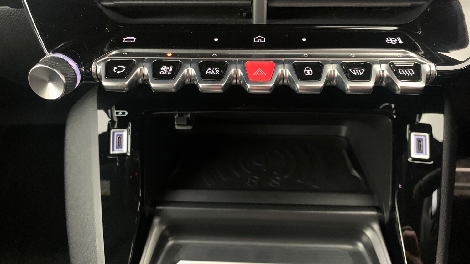 Used Peugeot 2008 2024 for sale - 76787607: Photo 30