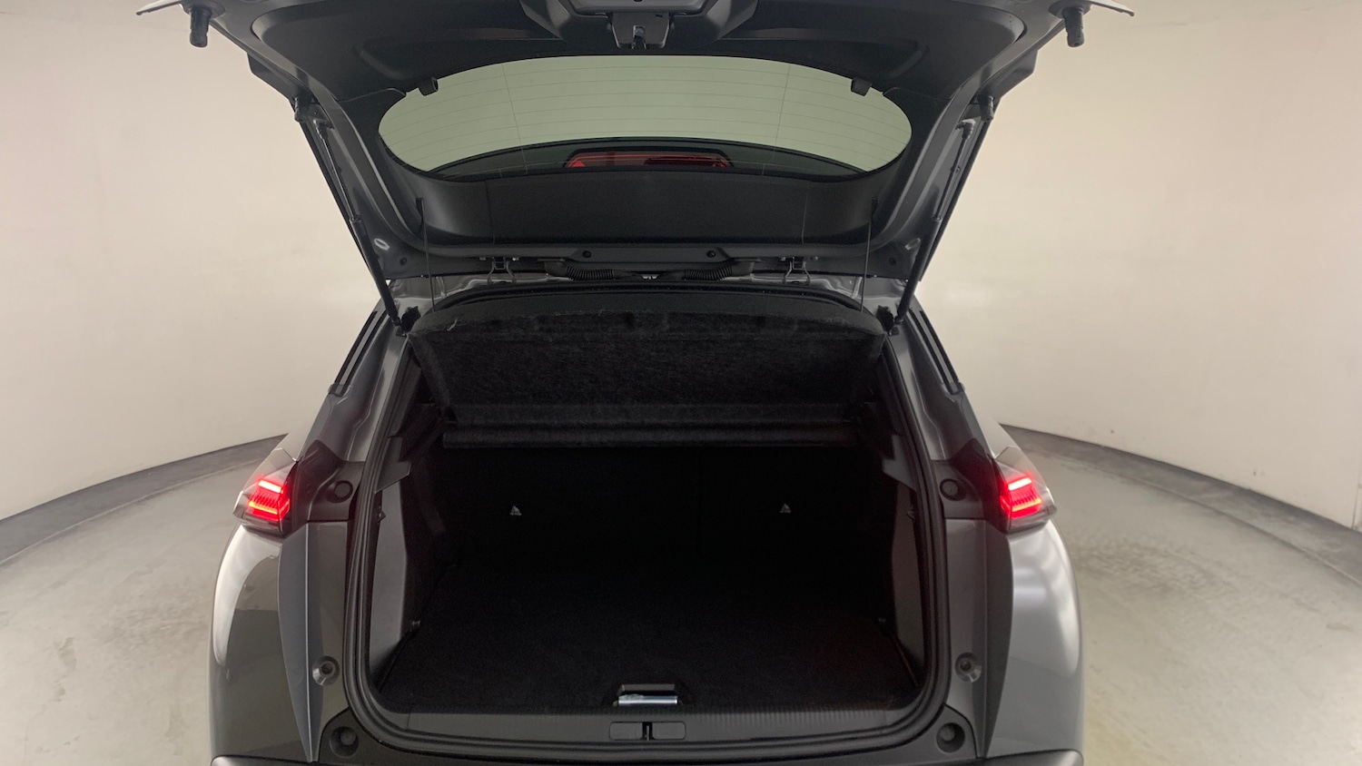 Used Peugeot 2008 2024 for sale - 76787607: Photo 5