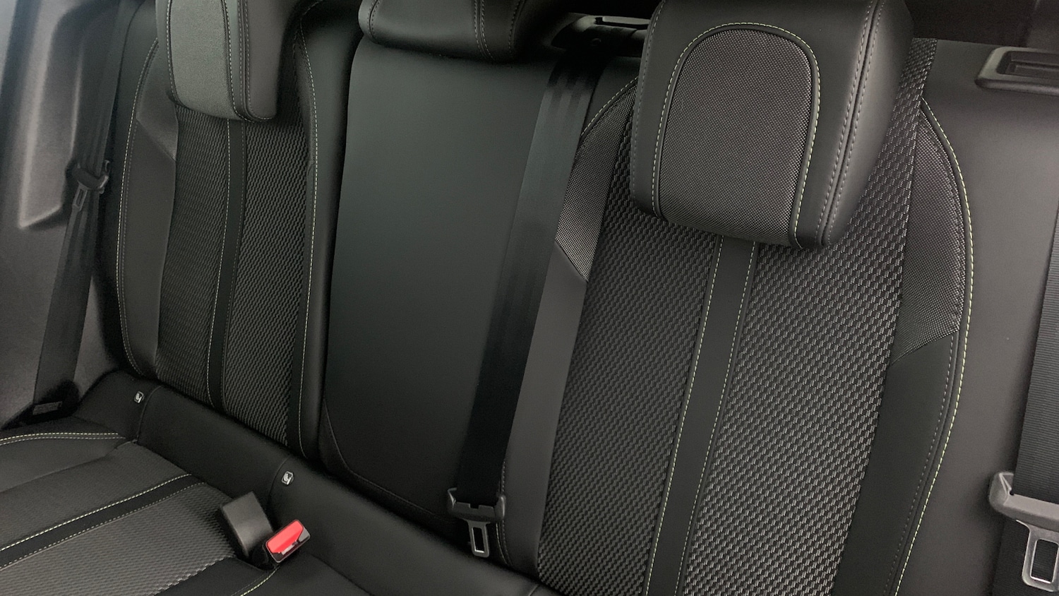 Used Peugeot 2008 2024 for sale - 76787607: Photo 8