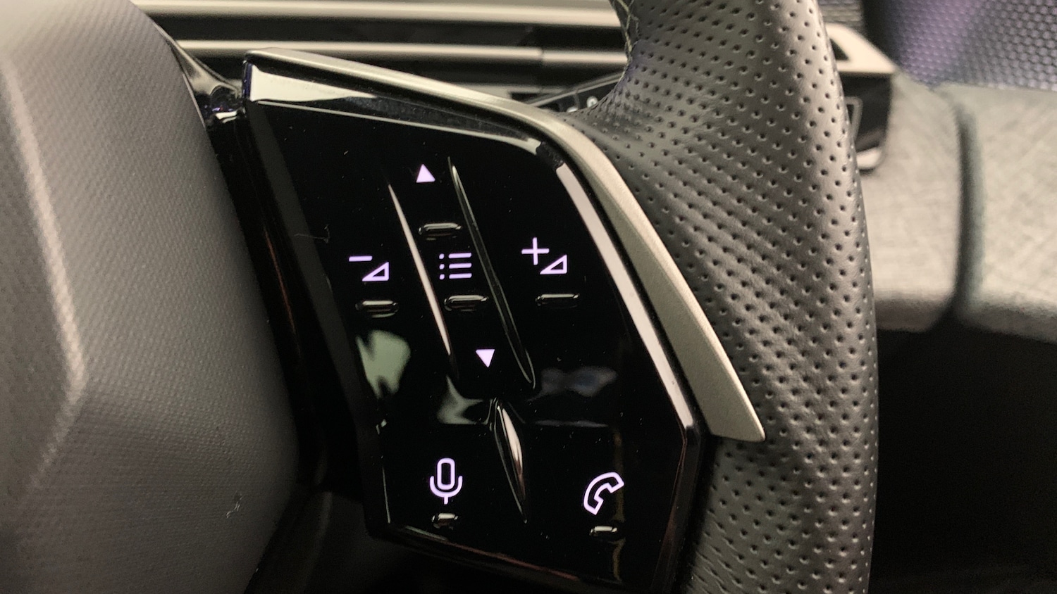 Used Peugeot 5008 2025 for sale - 76621412: Photo 18