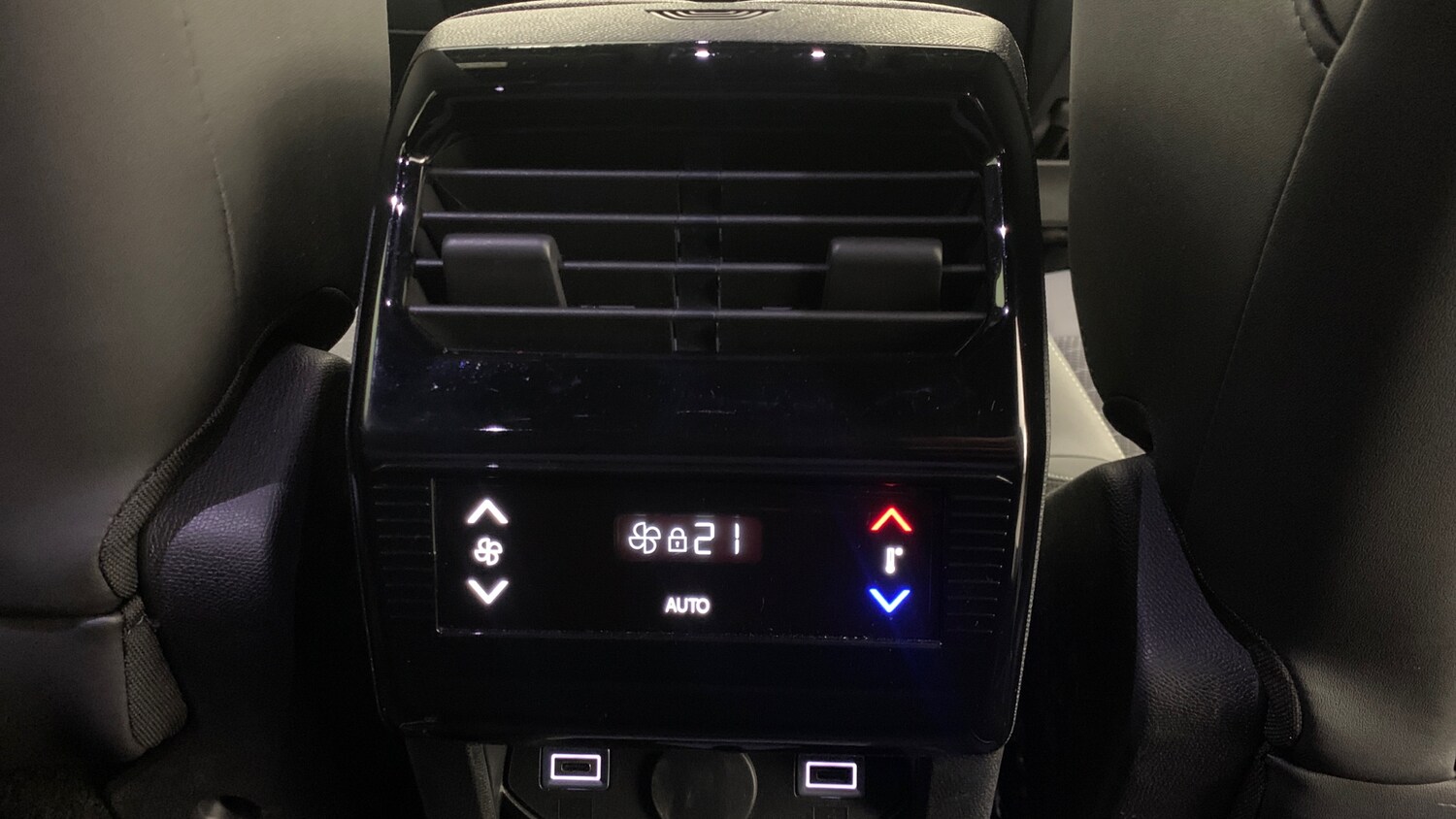 Used Peugeot 5008 2025 for sale - 76621412: Photo 42