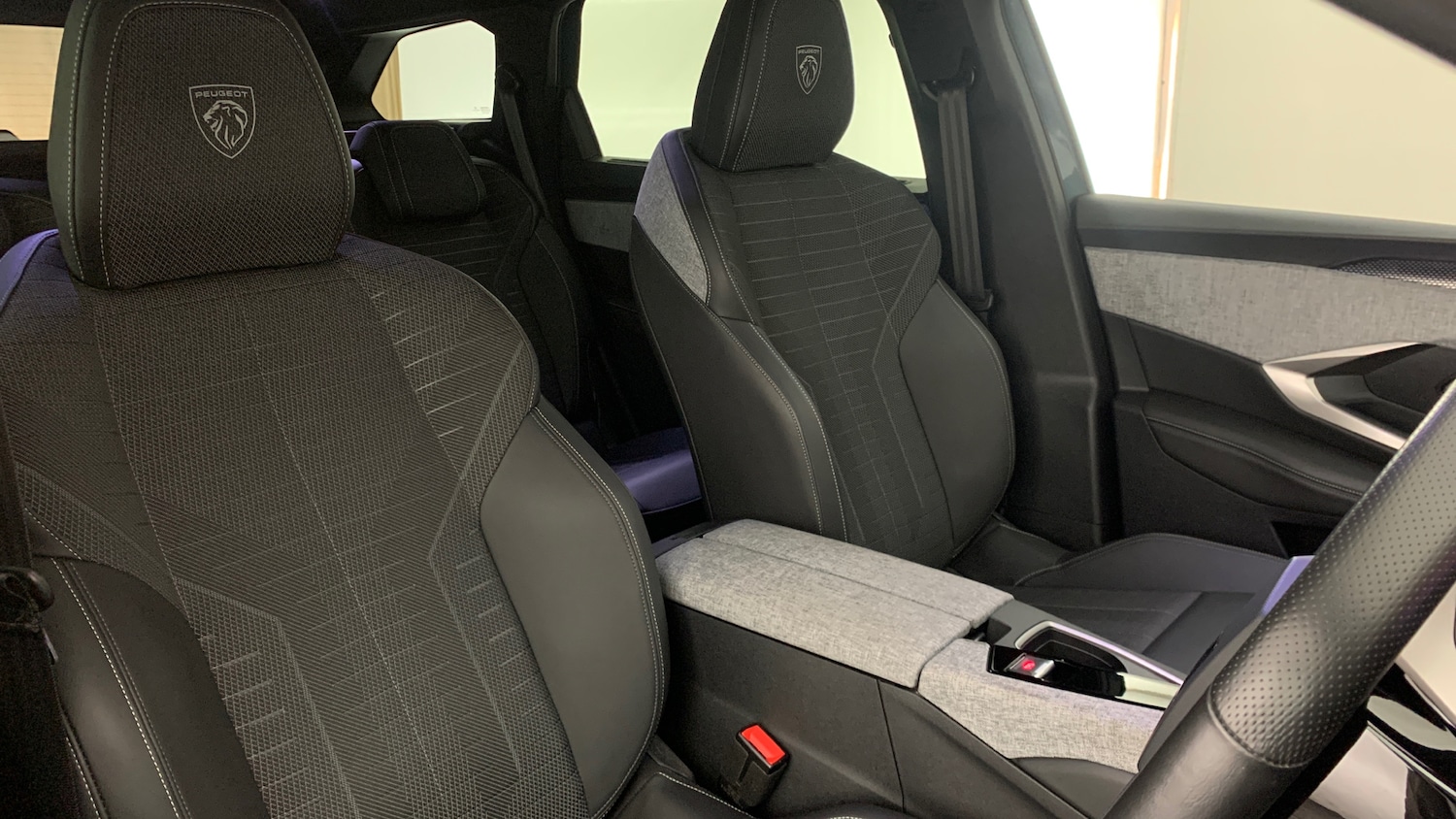 Used Peugeot 5008 2025 for sale - 76621412: Photo 45