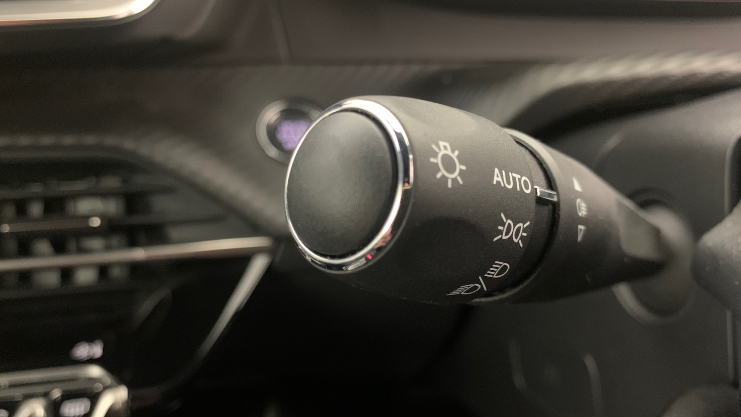 Used Peugeot 2008 2023 for sale - 76574456: Photo 35