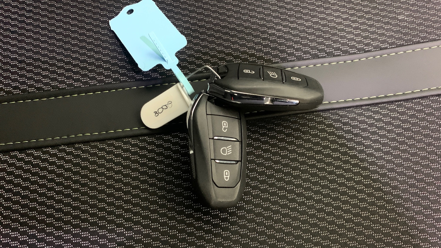 Used Peugeot 2008 2023 for sale - 76574456: Photo 42