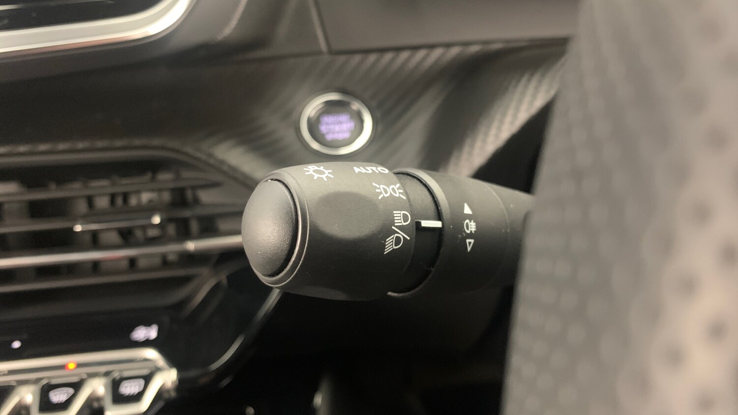 Used Peugeot 2008 2025 for sale - 77825833: Photo 19