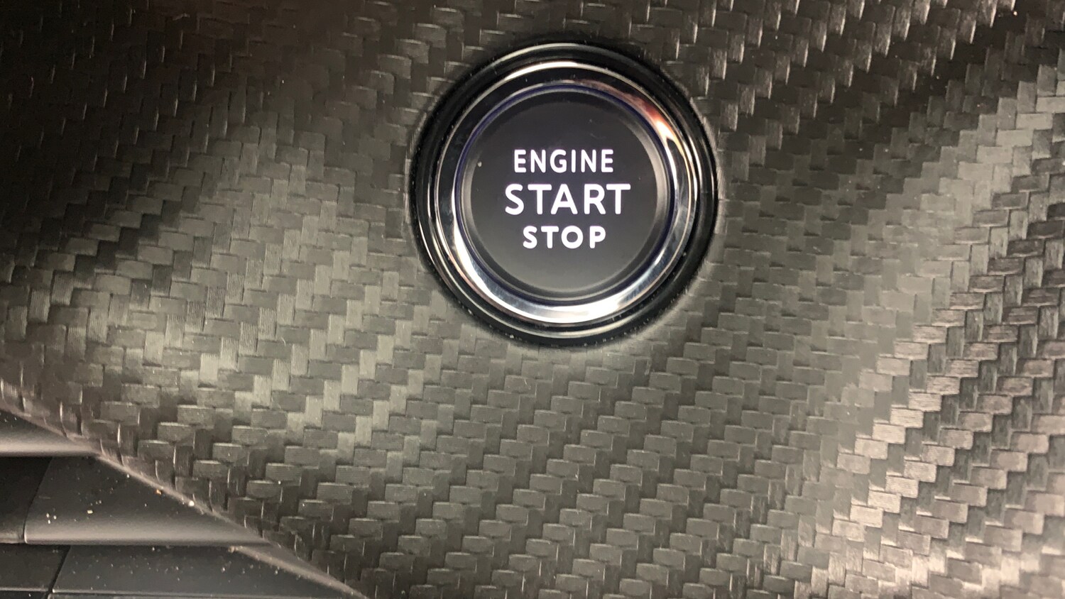 Used Peugeot 2008 2025 for sale - 77825833: Photo 60