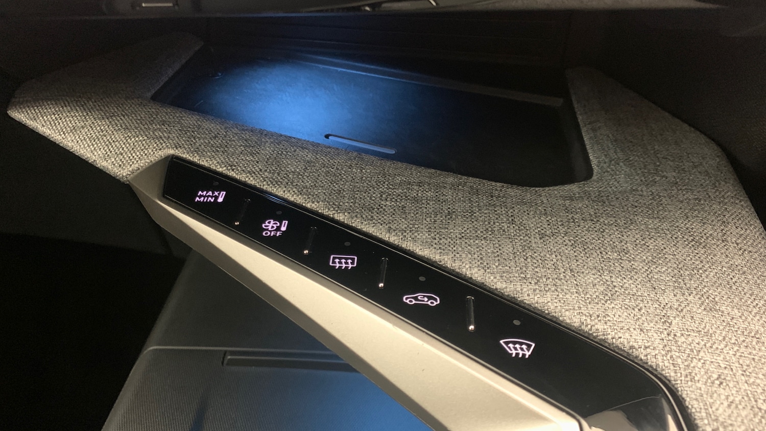 Used Peugeot 3008 2025 for sale - 77132428: Photo 36