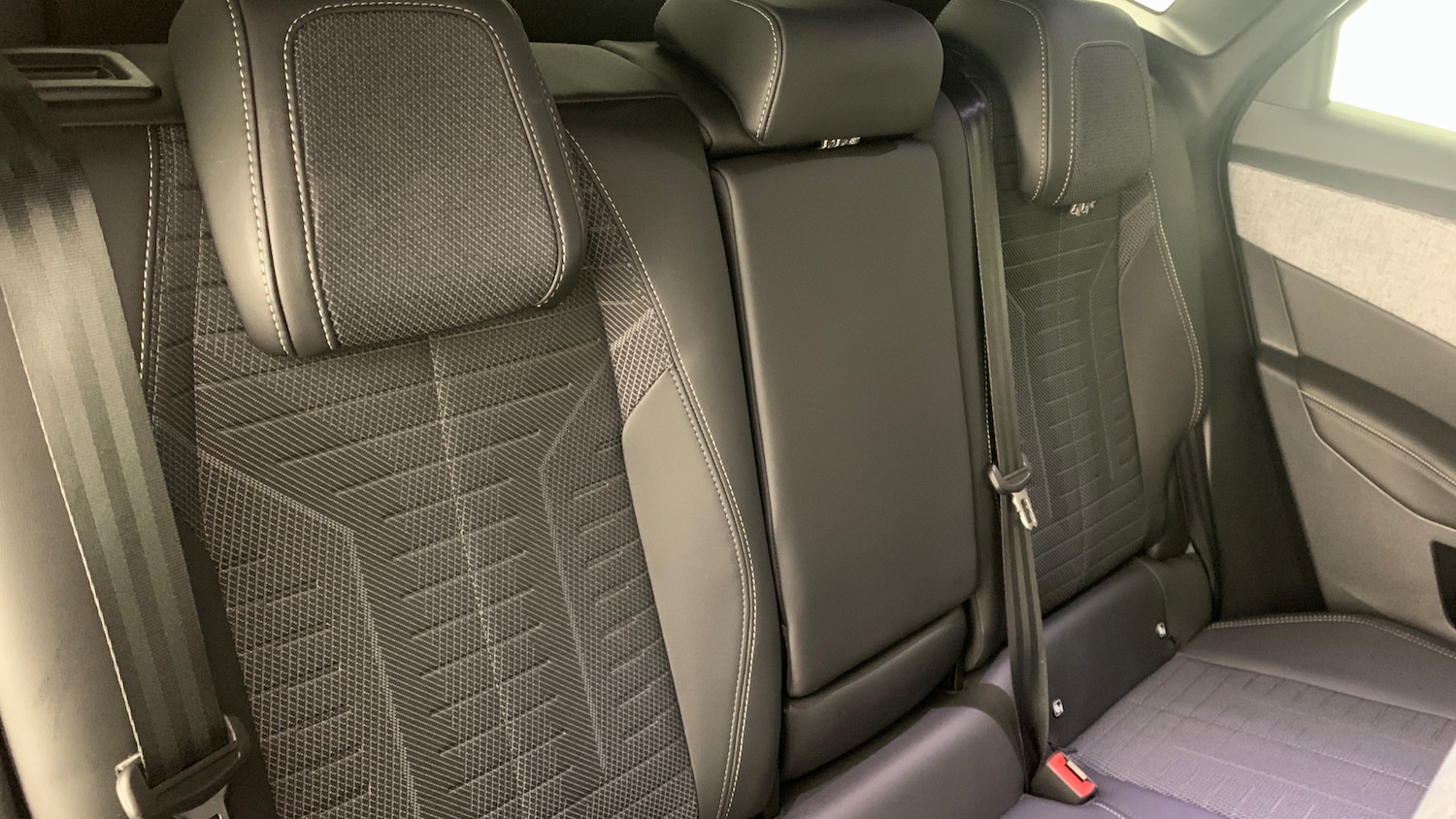 Used Peugeot 3008 2025 for sale - 77132428: Photo 8