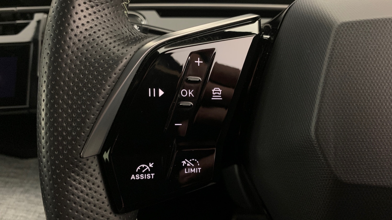 Used Peugeot 3008 2024 for sale - 76887886: Photo 19