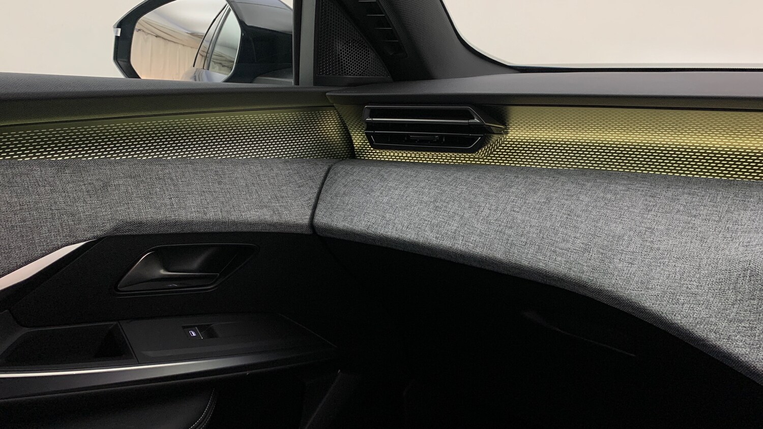 Used Peugeot 3008 2024 for sale - 76887886: Photo 40