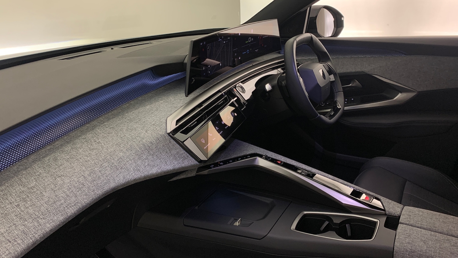 Used Peugeot 3008 2025 for sale - 77412783: Photo 2