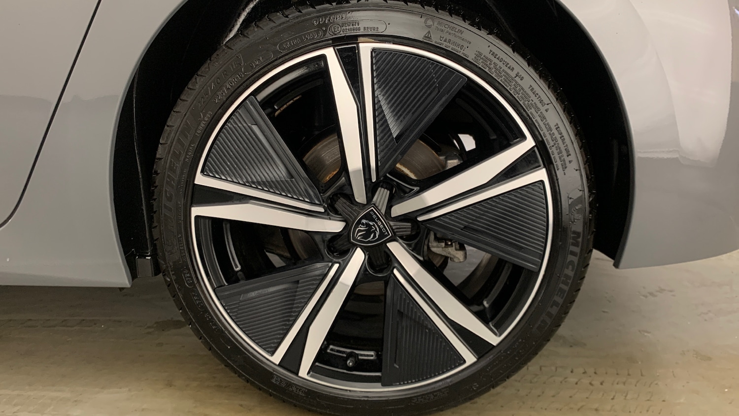 Used Peugeot 308 2024 for sale - 76977313: Photo 17