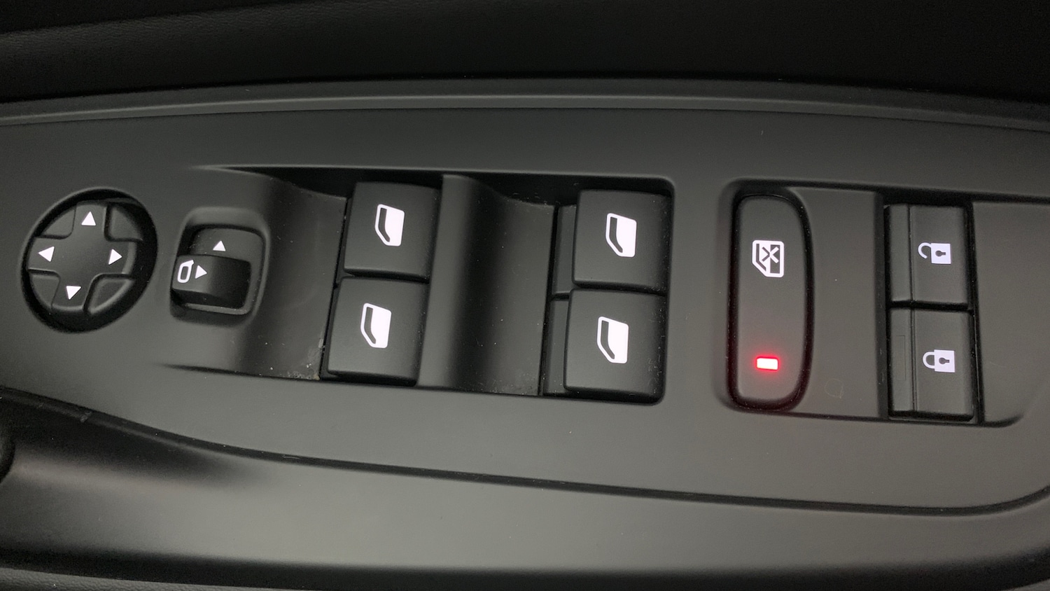 Used Peugeot 308 2024 for sale - 76977313: Photo 40