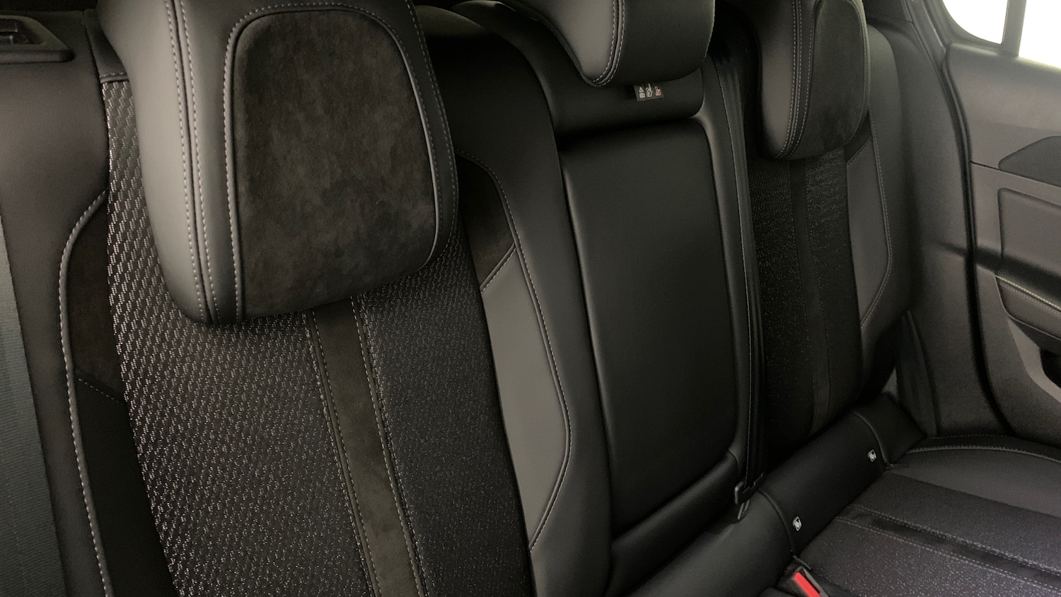 Used Peugeot 308 2024 for sale - 76977313: Photo 7