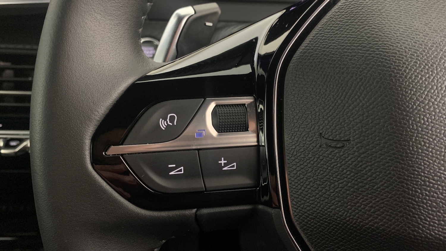 Used Peugeot 2008 2025 for sale - 77204881: Photo 20