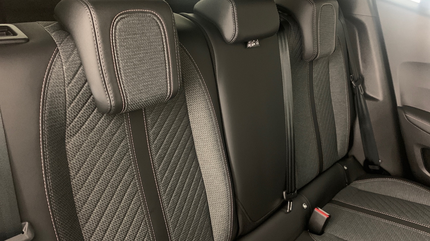 Used Peugeot 2008 2025 for sale - 77204881: Photo 8