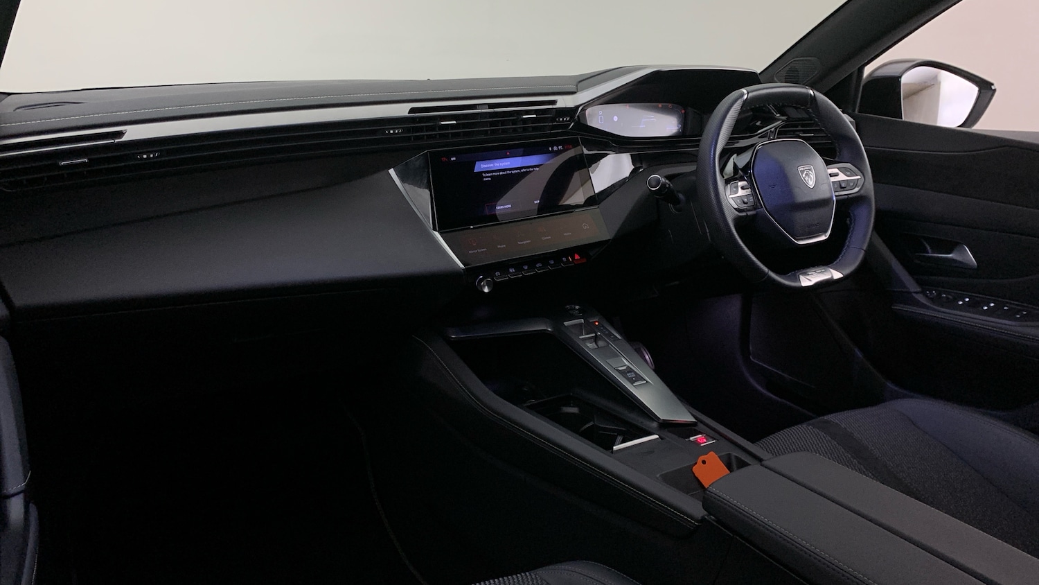 Used Peugeot 308 2025 for sale - 78206003: Photo 2