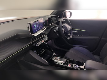 Used Peugeot 2008 2024 for sale - 77042356: Photo