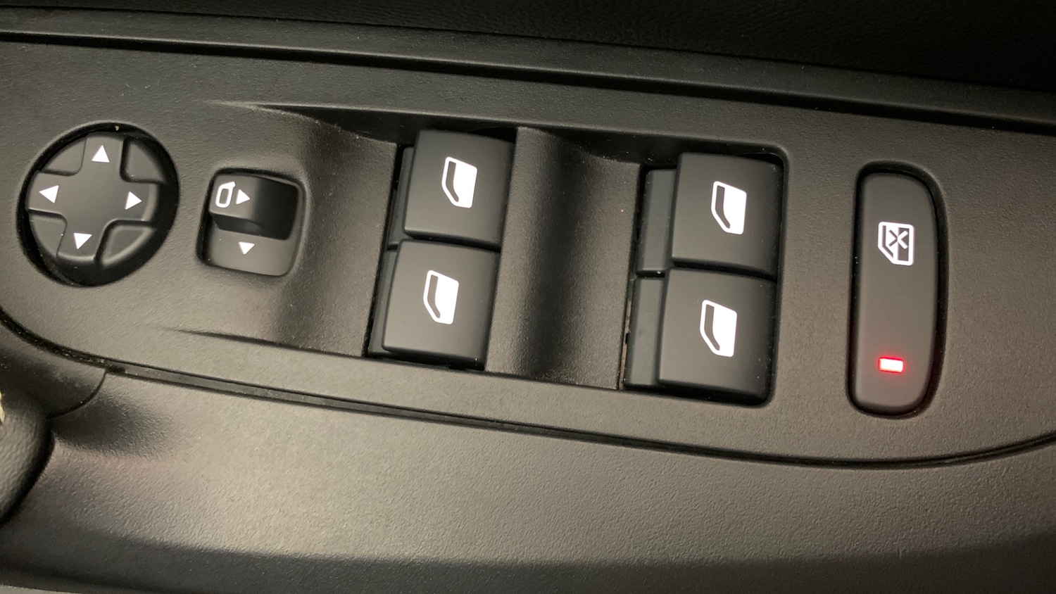 Used Peugeot 2008 2024 for sale - 77042356: Photo 38