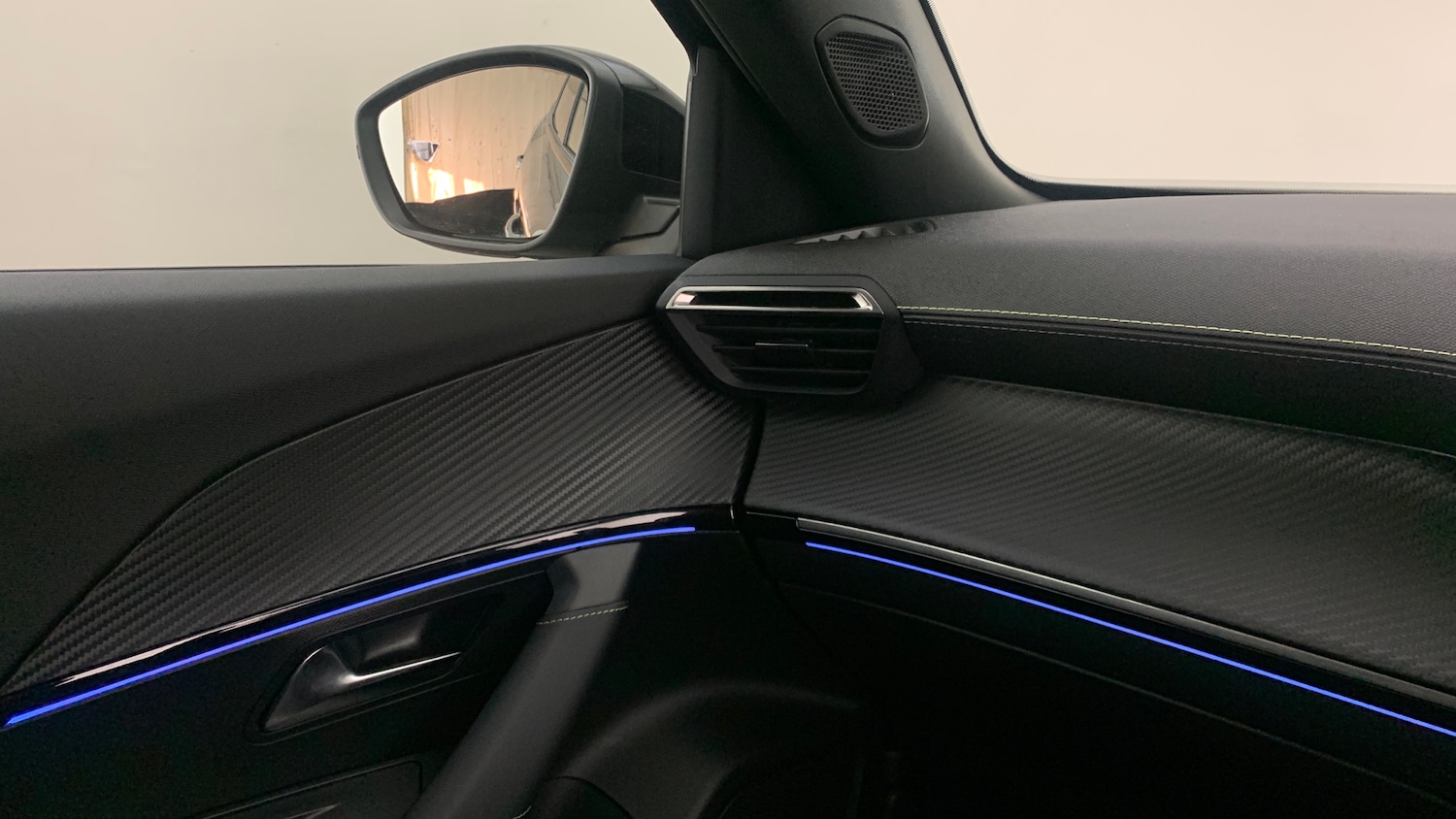 Used Peugeot 2008 2025 for sale - 77132431: Photo 36