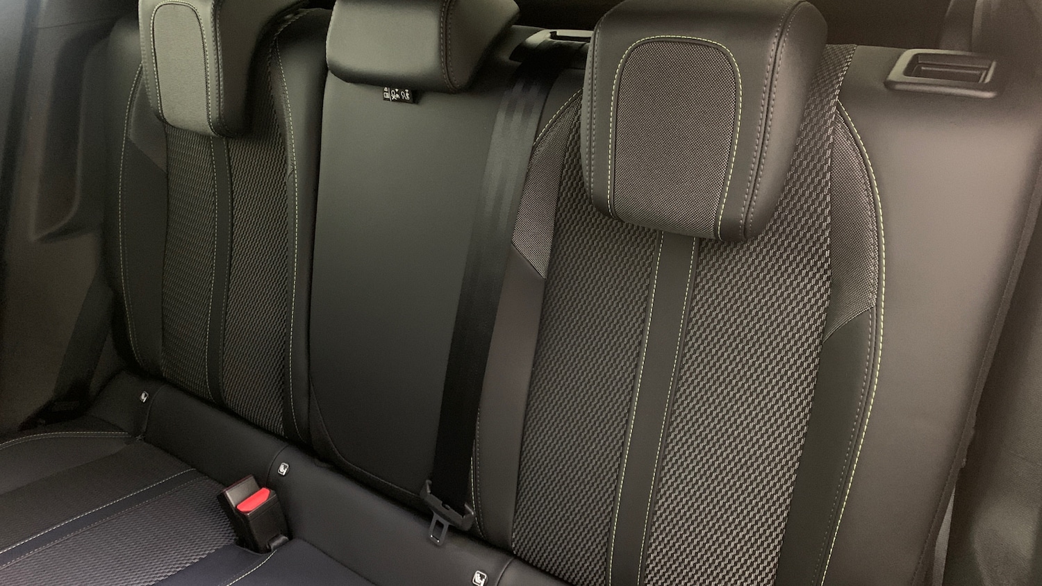 Used Peugeot 2008 2025 for sale - 77132431: Photo 9