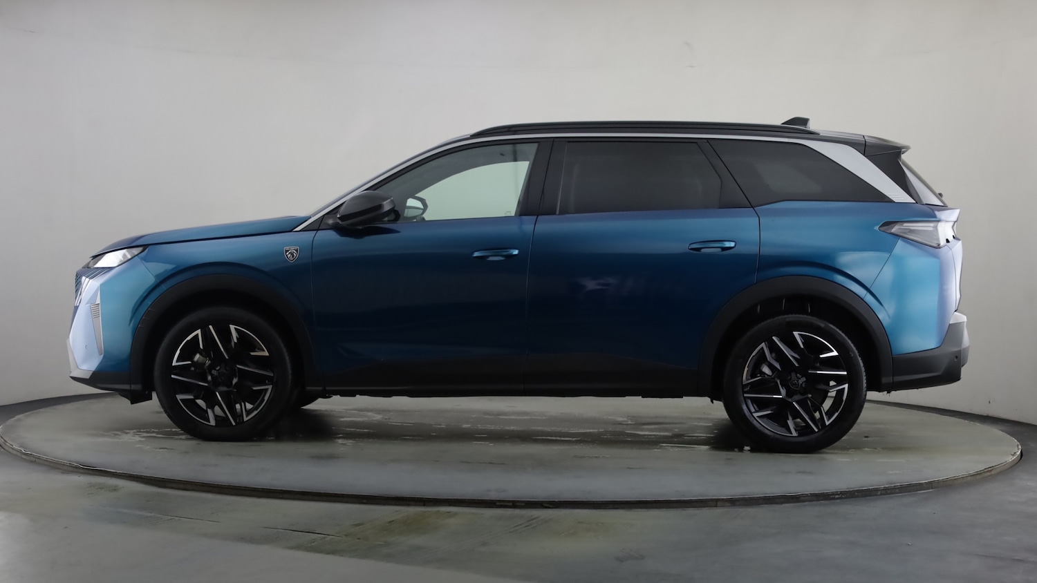 Used Peugeot 5008 2025 for sale - 76966102: Photo 14