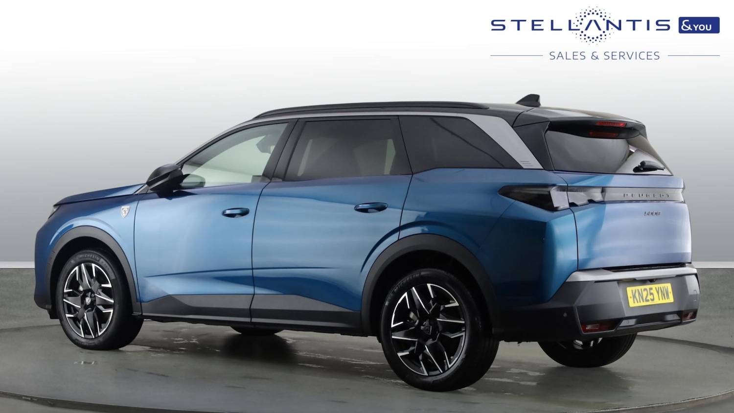 Used Peugeot 5008 2025 for sale - 76966102: Photo 3