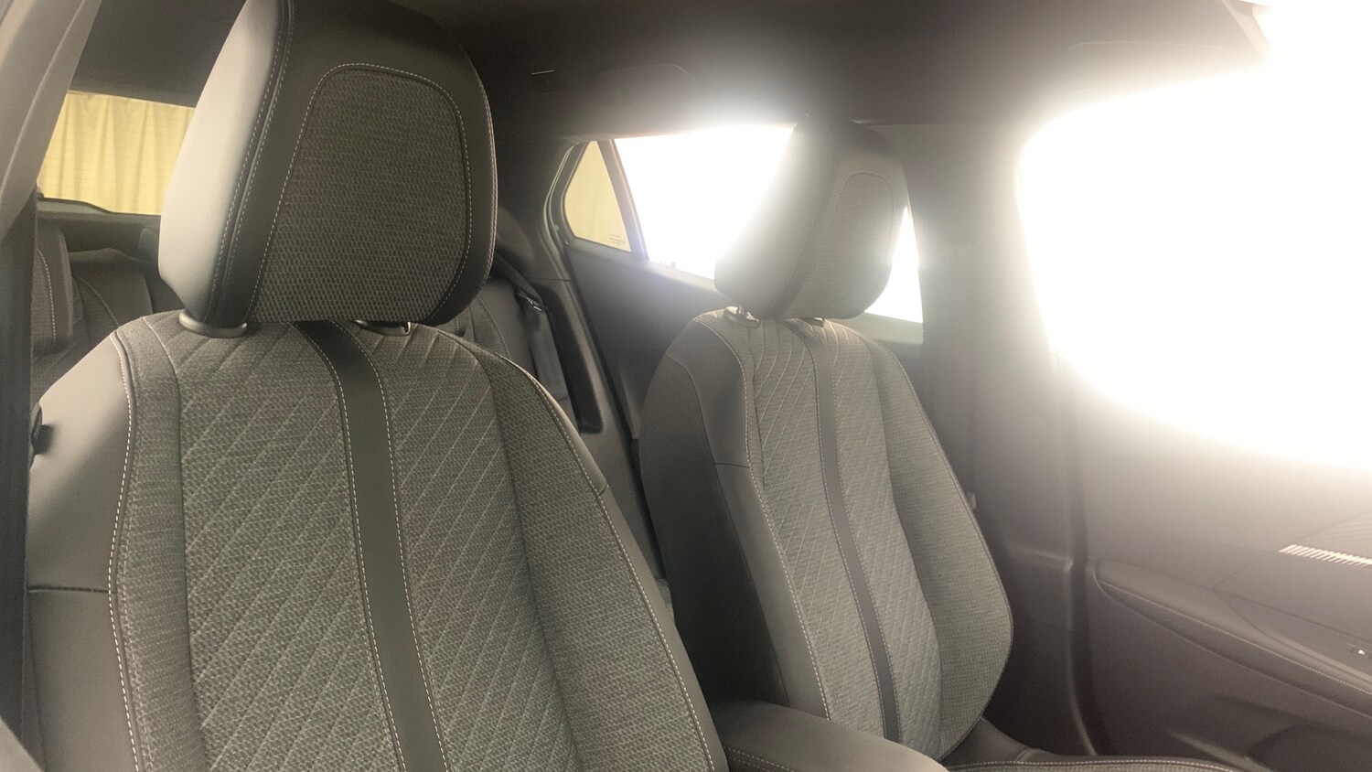 Used Peugeot 2008 2024 for sale - 77587816: Photo 29