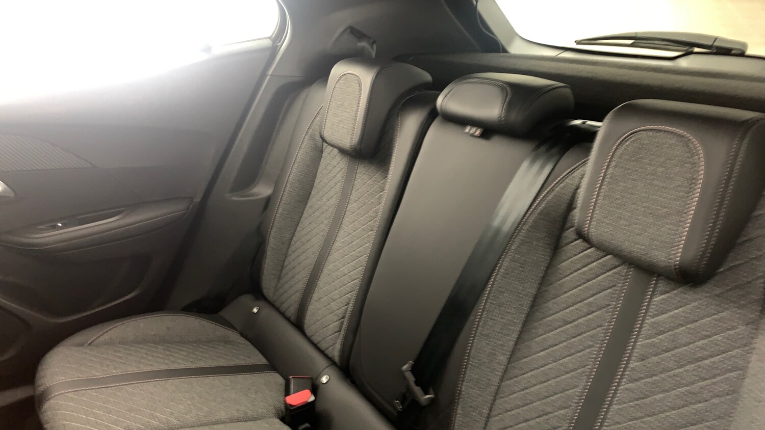 Used Peugeot 2008 2024 for sale - 77587816: Photo 39