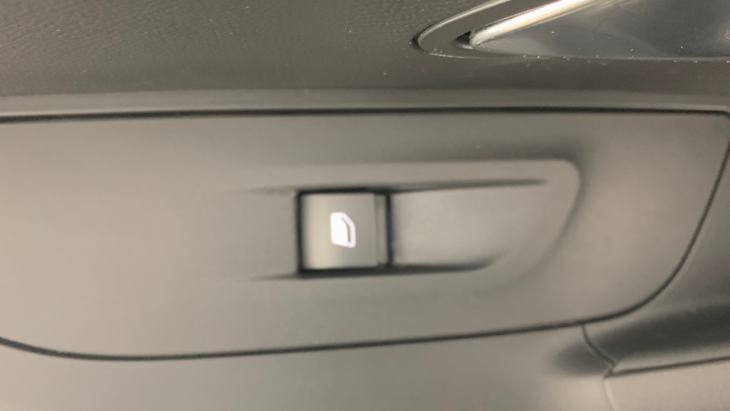 Used Peugeot 2008 2024 for sale - 77587816: Photo 42