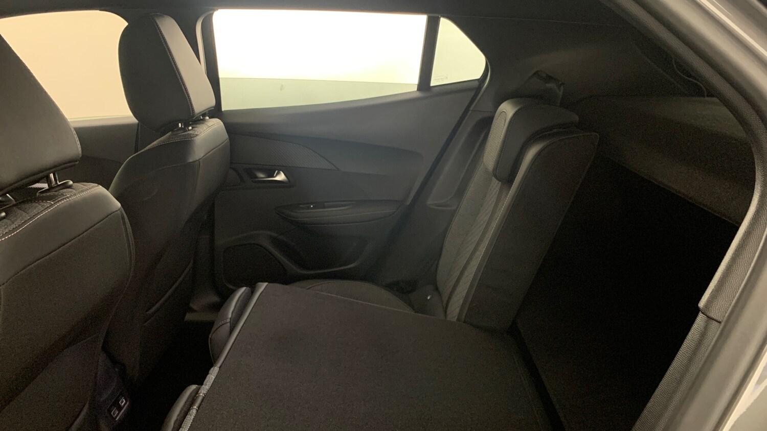 Used Peugeot 2008 2024 for sale - 77587816: Photo 45