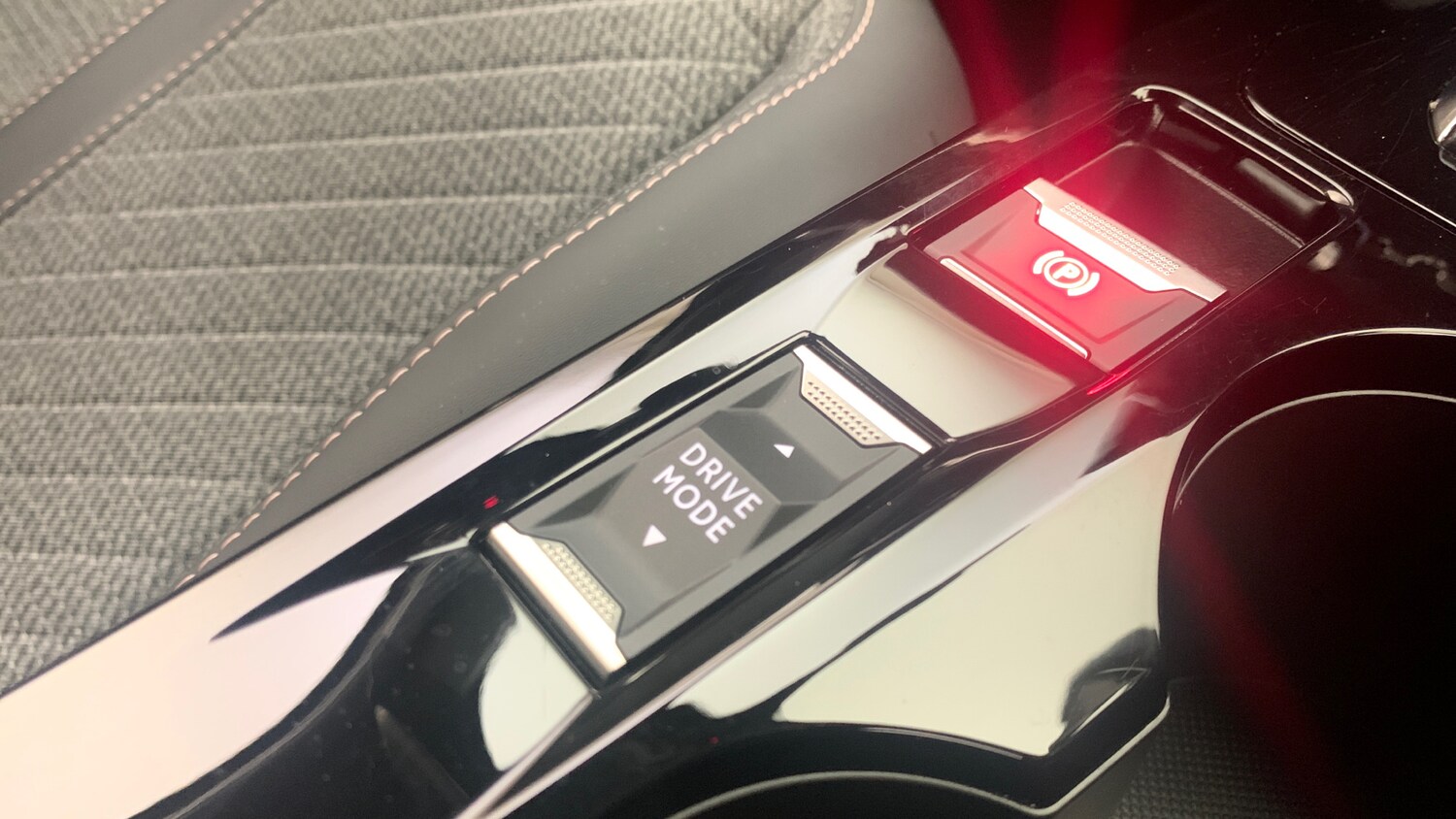 Used Peugeot 2008 2024 for sale - 77587816: Photo 62