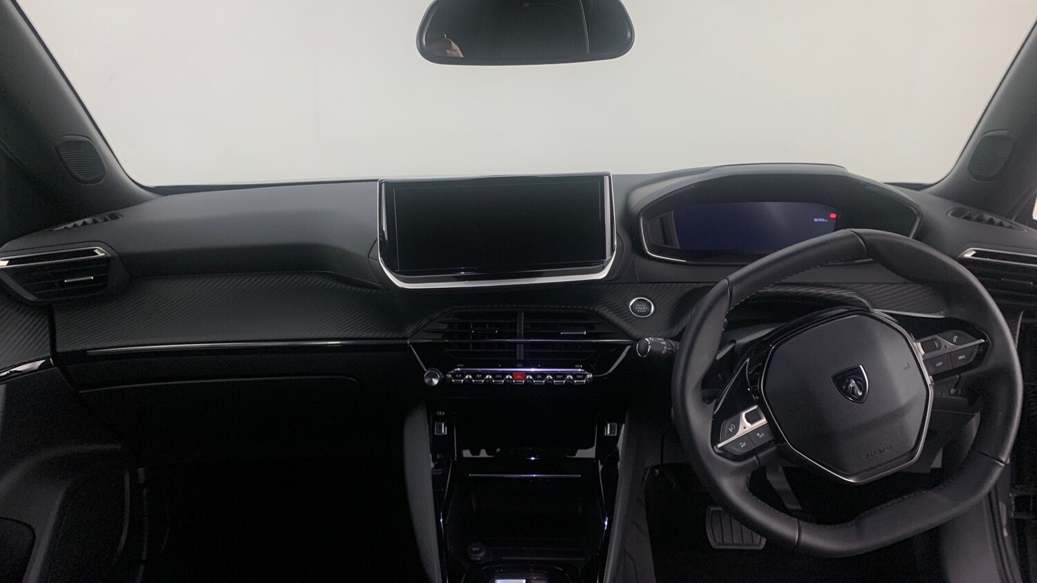 Used Peugeot 2008 2024 for sale - 77587816: Photo 9