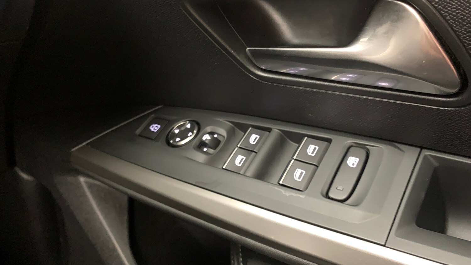 Used Peugeot 5008 2025 for sale - 77825853: Photo 39