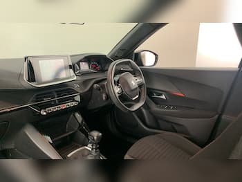 Used Peugeot 2008 2023 for sale - 79622896: Photo
