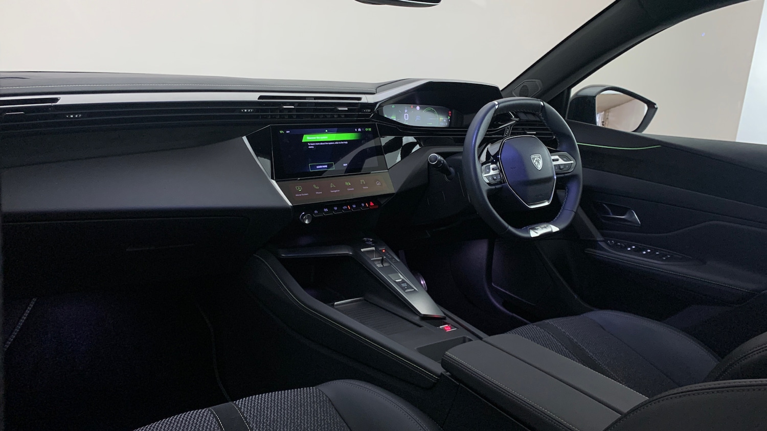 Used Peugeot 408 2025 for sale - 77994665: Photo 2