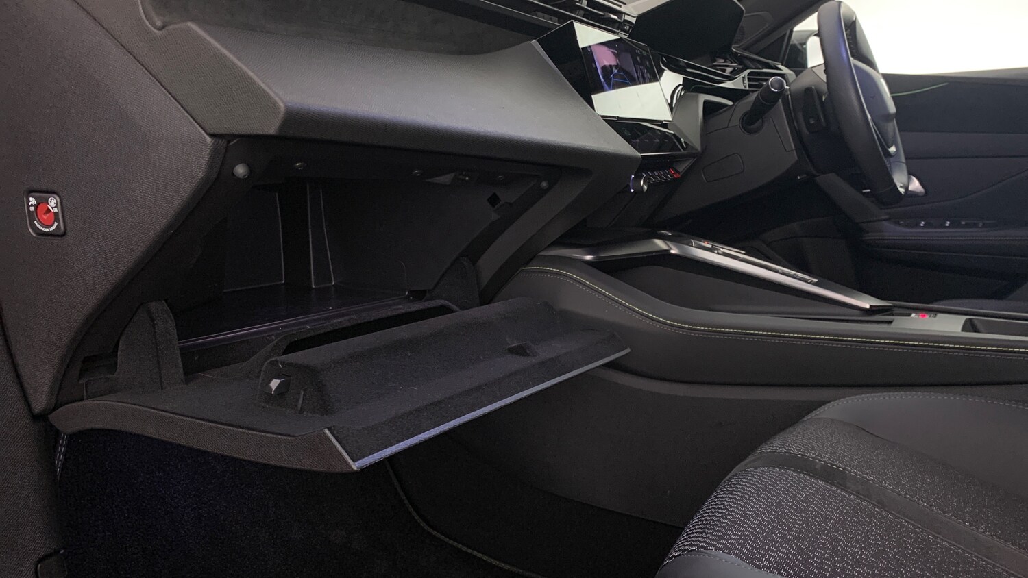 Used Peugeot 408 2025 for sale - 77994665: Photo 43