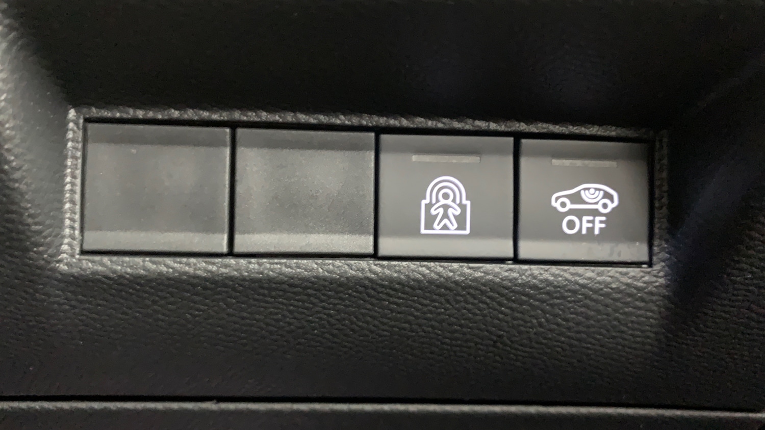 Used Peugeot 208 2024 for sale - 77332378: Photo 21