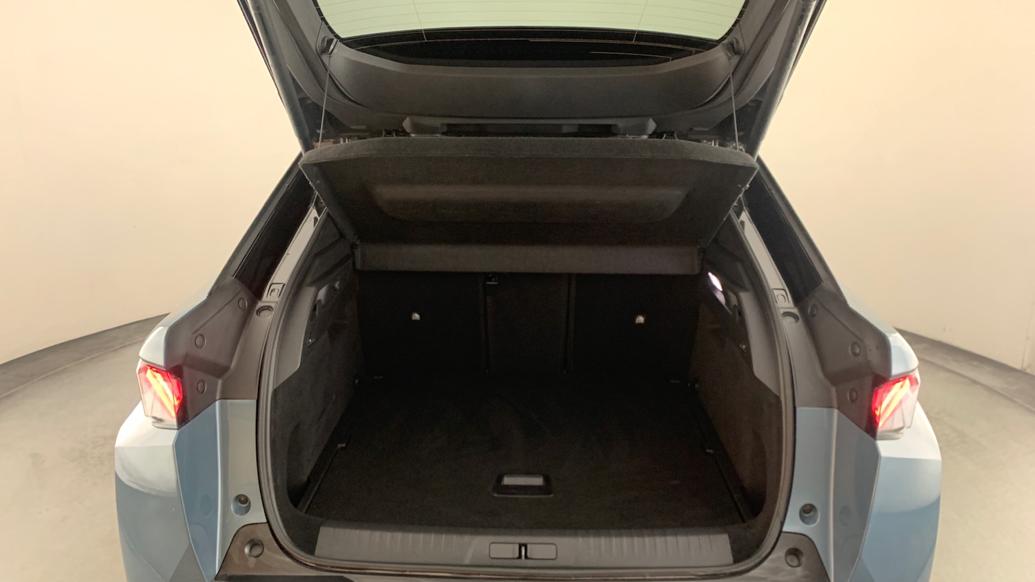 Used Peugeot 3008 2025 for sale - 76977334: Photo 5