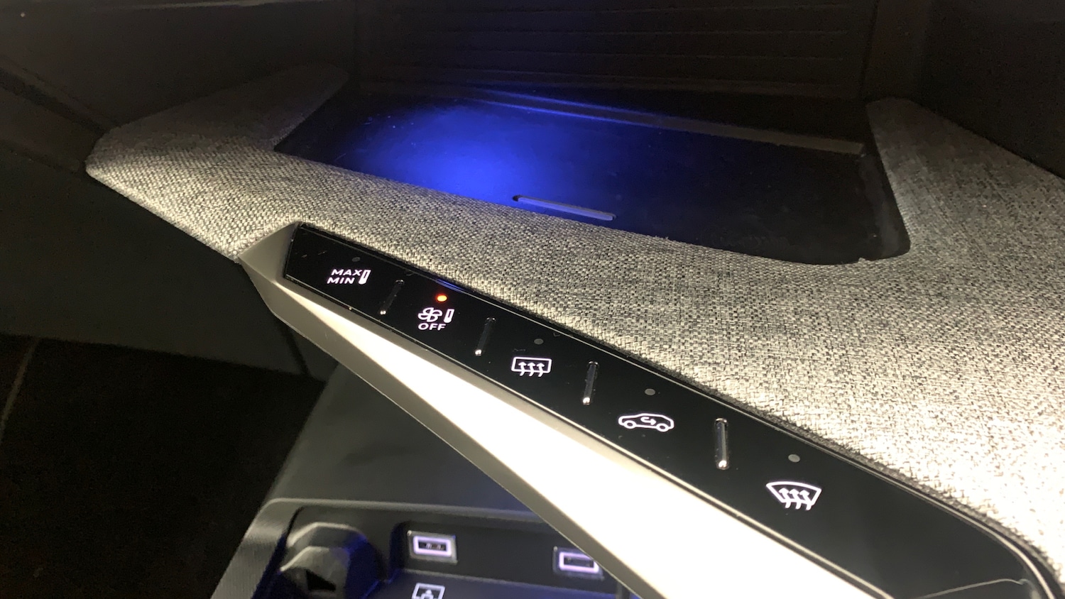 Used Peugeot 5008 2025 for sale - 76433824: Photo 32