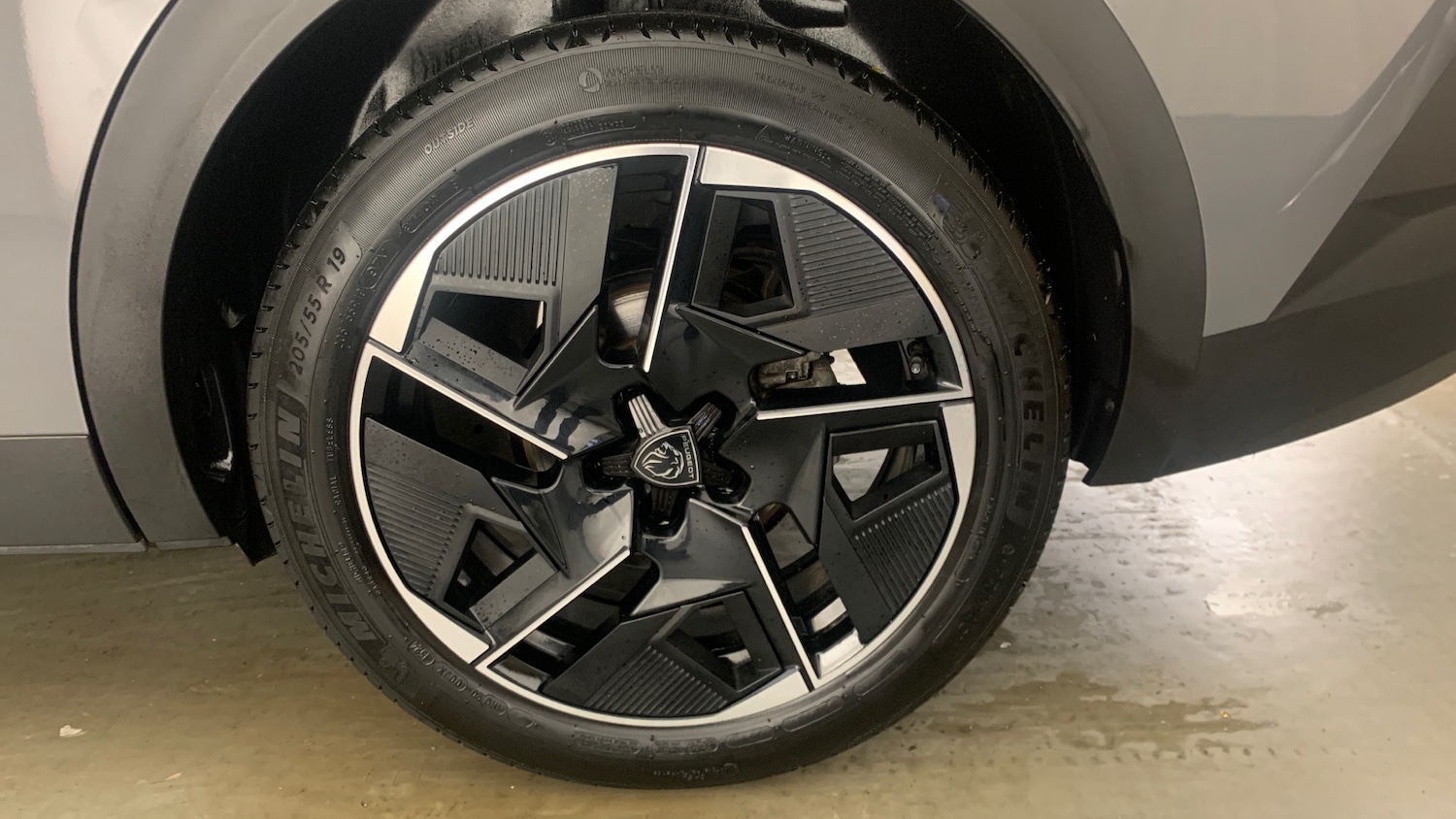 Used Peugeot 408 2024 for sale - 77659628: Photo 23