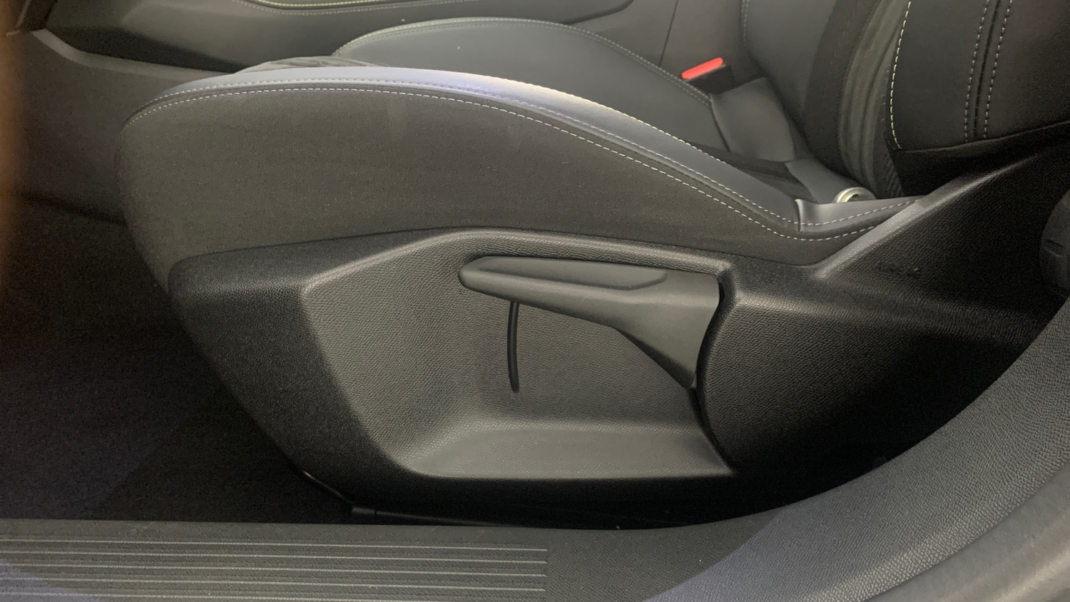 Used Peugeot 408 2024 for sale - 77659628: Photo 55