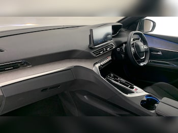 Used Peugeot 3008 2024 for sale - 75003739: Photo
