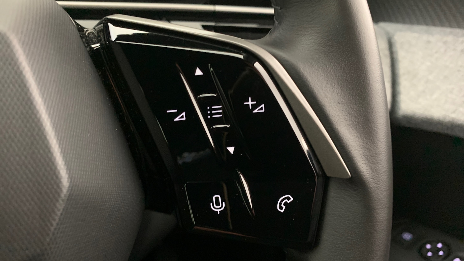 Used Peugeot 5008 2024 for sale - 76474348: Photo 18