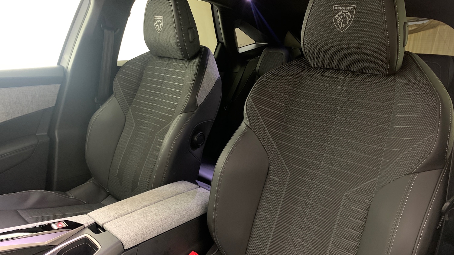 Used Peugeot 3008 2025 for sale - 77332452: Photo 51