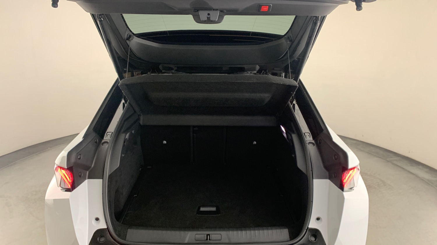 Used Peugeot 3008 2025 for sale - 77332452: Photo 6