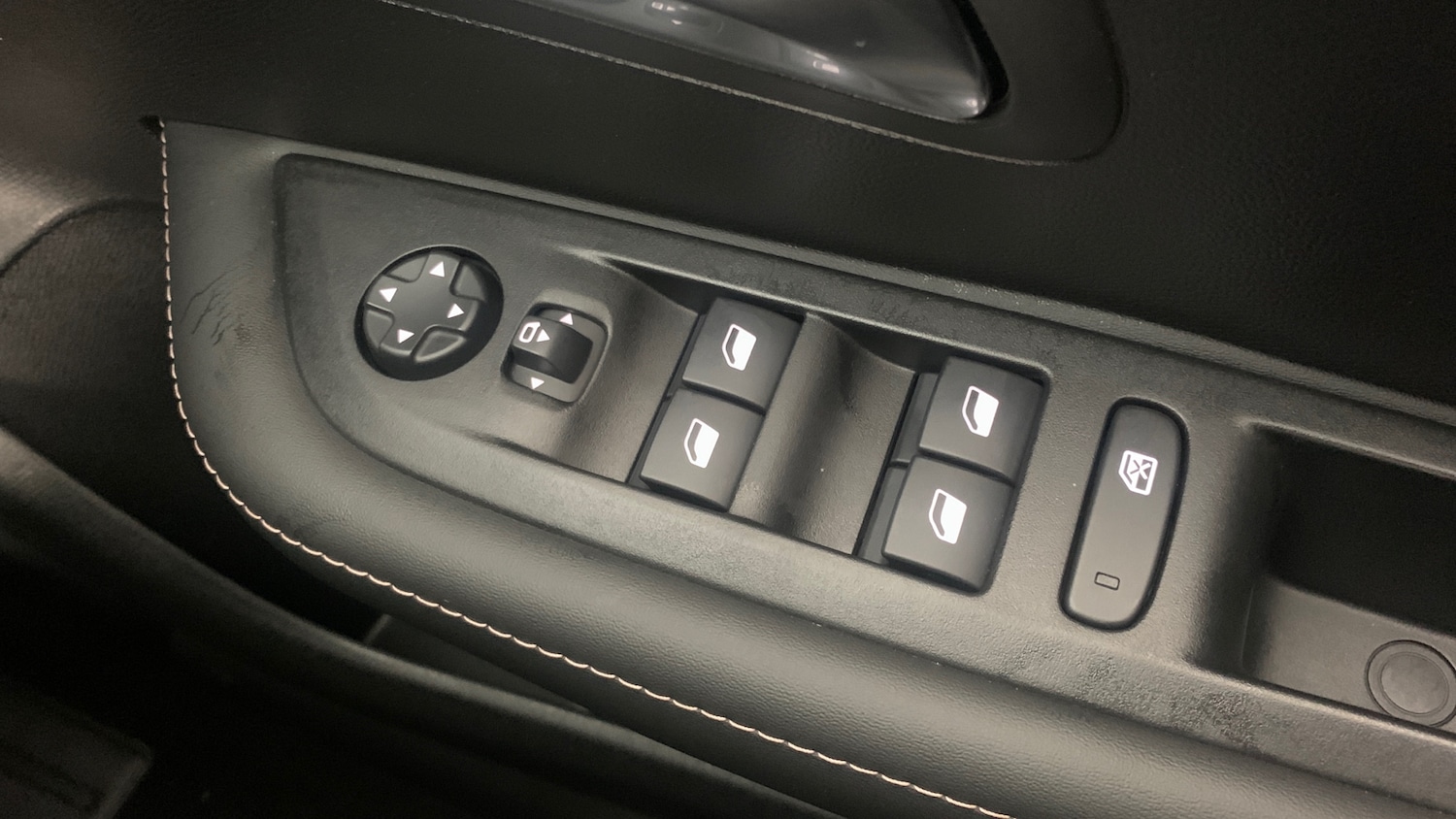 Used Peugeot 208 2024 for sale - 77724598: Photo 39