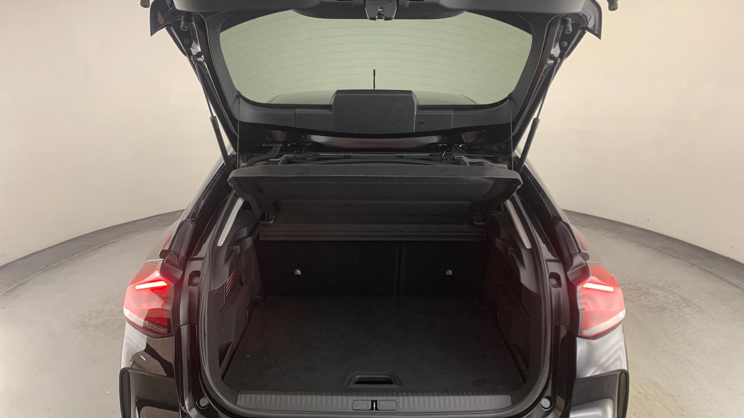 Used Citroen C4 2022 for sale - 76702988: Photo 5