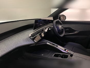 Used Peugeot 3008 2024 for sale - 76621446: Photo