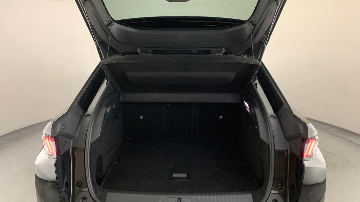 Used Peugeot 3008 2024 for sale - 76621446: Photo 5